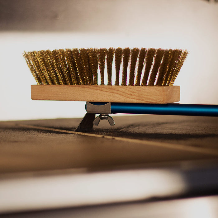 Large Rotating Head Pizza Oven Brush with Brass Bristles - Azzurra Line